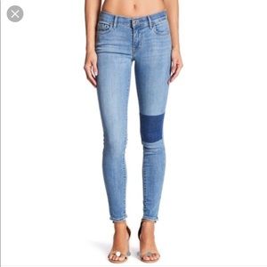 Levi’s 710 super skinny jeans with knee patch